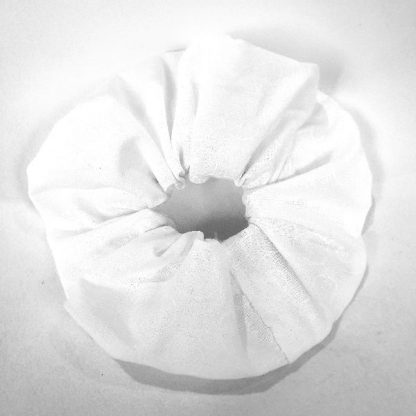 12 cm White Scrunchie